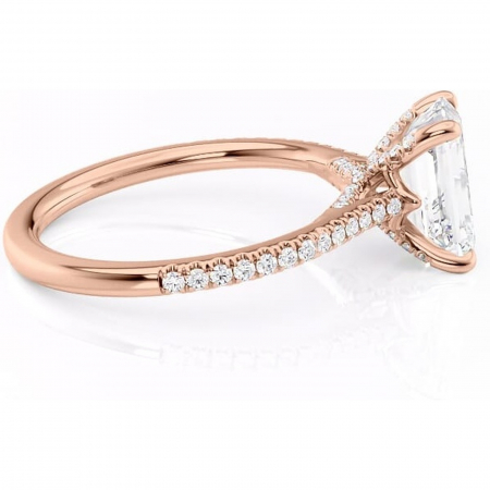 Inel de logodnă Noa din aur Rose 14kt cu moissanite tăietură smarald – Montură pavé rafinată pentru profil înalt | Personalizează și configurează gratuit online [1]