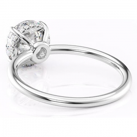 Inel de logodnă Nyla din aur Alb 14kt cu moissanite tăietură rotundă – Montură Kamellie joasă rafinată pentru profil jos | Personalizează și configurează gratuit online [3]