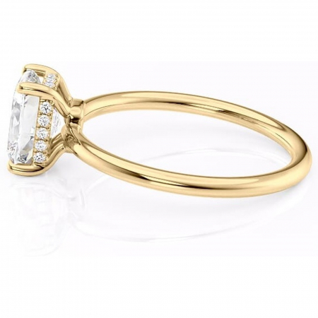 Inel de logodnă Nyla din aur Galben 14kt cu moissanite tăietură pernă – Montură Kamellie joasă rafinată pentru profil jos | Personalizează și configurează gratuit online [5]