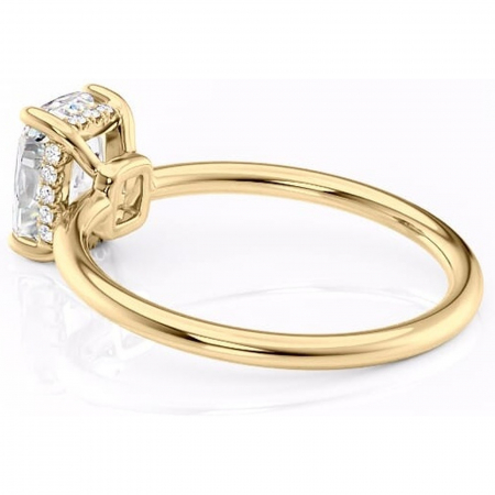 Inel de logodnă Nyla din aur Galben 14kt cu moissanite tăietură pernă – Montură Kamellie joasă rafinată pentru profil jos | Personalizează și configurează gratuit online [4]