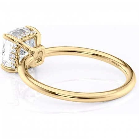 Inel de logodnă Nyla din aur Galben 14kt cu moissanite tăietură pernă – Montură Kamellie joasă rafinată pentru profil jos | Personalizează și configurează gratuit online [4]