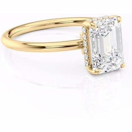 Smarald - Inel de logodnă Nyla din aur Galben 18kt cu moissanite tăietură smarald – Montură Kamellie joasă rafinată pentru profil jos | Personalizează și configurează gratuit online