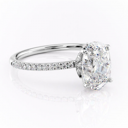 Ovală - Inel de logodnă Onyxia din aur Alb 14kt cu moissanite tăietură ovală – Montură pavé rafinată pentru profil înalt | Personalizează și configurează gratuit online