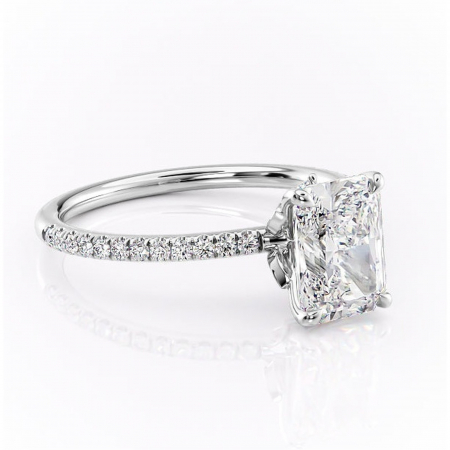 Radiantă - Inel de logodnă Onyxia din aur Alb 14kt cu moissanite tăietură radiantă – Montură pavé rafinată pentru profil înalt | Personalizează și configurează gratuit online