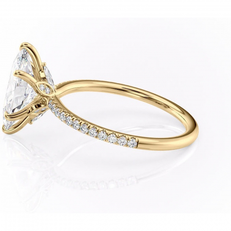 Inel de logodnă Onyxia din aur Galben 14kt cu moissanite tăietură marquise – Montură pavé rafinată pentru profil înalt | Personalizează și configurează gratuit online [5]