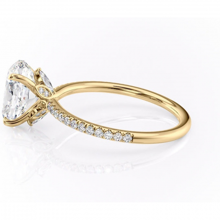 Inel de logodnă Onyxia din aur Galben 18kt cu moissanite tăietură ovală – Montură pavé rafinată pentru profil înalt | Personalizează și configurează gratuit online [5]