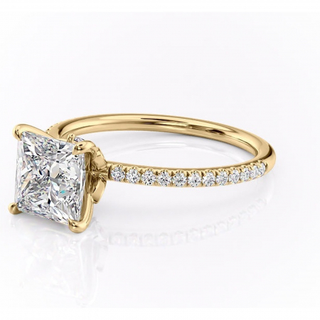 Inel de logodnă Onyxia din aur Galben 14kt cu moissanite tăietură princess – Montură pavé rafinată pentru profil înalt | Personalizează și configurează gratuit online [6]