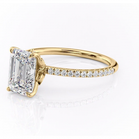 Inel de logodnă Onyxia din aur Galben 14kt cu moissanite tăietură smarald – Montură pavé rafinată pentru profil înalt | Personalizează și configurează gratuit online [6]