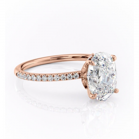 Ovală - Inel de logodnă Onyxia din aur Rose 18kt cu moissanite tăietură ovală – Montură pavé rafinată pentru profil înalt | Personalizează și configurează gratuit online