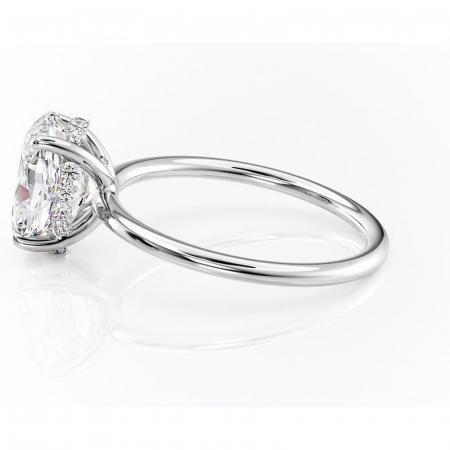 Inel de logodnă Opal din aur Alb 14kt cu moissanite tăietură ovală – Solitar rafinată pentru profil jos | Personalizează și configurează gratuit online [5]