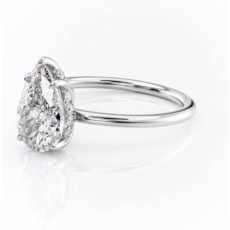 Inel de logodnă Opal din aur Alb 14kt cu moissanite tăietură pară – Solitar rafinată pentru profil jos | Personalizează și configurează gratuit online [6]