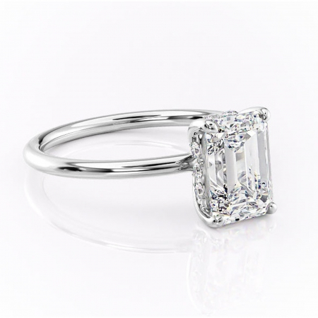 Smarald - Inel de logodnă Opal din aur Alb 14kt cu moissanite tăietură smarald – Solitar rafinată pentru profil jos | Personalizează și configurează gratuit online