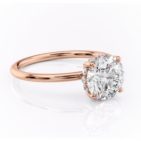 Aur roz - Inel de logodnă Opal din aur Rose 14kt cu moissanite tăietură rotundă – Solitar rafinată pentru profil jos | Personalizează și configurează gratuit online