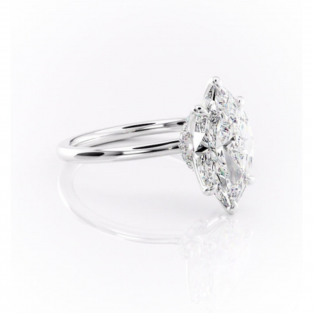 Marquise - Inel de logodnă Ophelia din aur Alb 14kt cu moissanite tăietură marquise – Solitar rafinată pentru profil înalt | Personalizează și configurează gratuit online