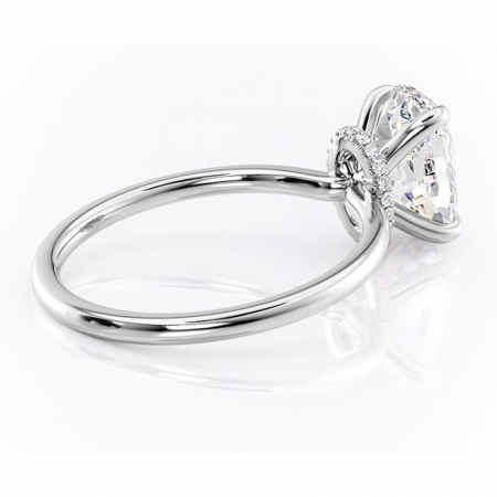 Inel de logodnă Ophelia din aur Alb 14kt cu moissanite tăietură ovală – Solitar rafinată pentru profil înalt | Personalizează și configurează gratuit online [2]