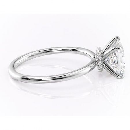 Inel de logodnă Ophelia din aur Alb 14kt cu moissanite tăietură princess – Solitar rafinată pentru profil înalt | Personalizează și configurează gratuit online [1]