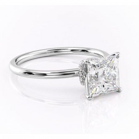 Princess - Inel de logodnă Ophelia din aur Alb 14kt cu moissanite tăietură princess – Solitar rafinată pentru profil înalt | Personalizează și configurează gratuit online