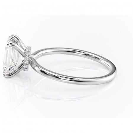 Inel de logodnă Ophelia din aur Alb 14kt cu moissanite tăietură smarald – Solitar rafinată pentru profil înalt | Personalizează și configurează gratuit online [5]