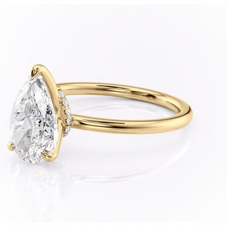 Inel de logodnă Ophelia din aur Galben 14kt cu moissanite tăietură pară – Solitar rafinată pentru profil înalt | Personalizează și configurează gratuit online [6]