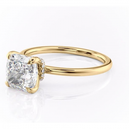 Inel de logodnă Ophelia din aur Galben 14kt cu moissanite tăietură pernă – Solitar rafinată pentru profil înalt | Personalizează și configurează gratuit online [6]