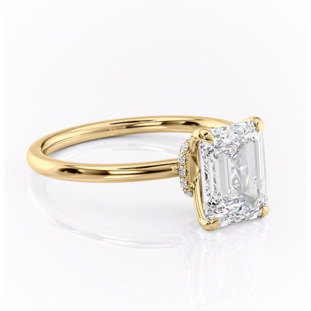 Aur galben - Inel de logodnă Ophelia din aur Galben 18kt cu moissanite tăietură smarald – Solitar rafinată pentru profil înalt | Personalizează și configurează gratuit online