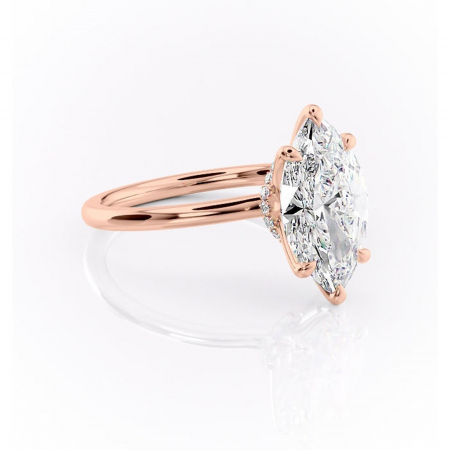 Aur roz - Inel de logodnă Ophelia din aur Rose 18kt cu moissanite tăietură marquise – Solitar rafinată pentru profil înalt | Personalizează și configurează gratuit online