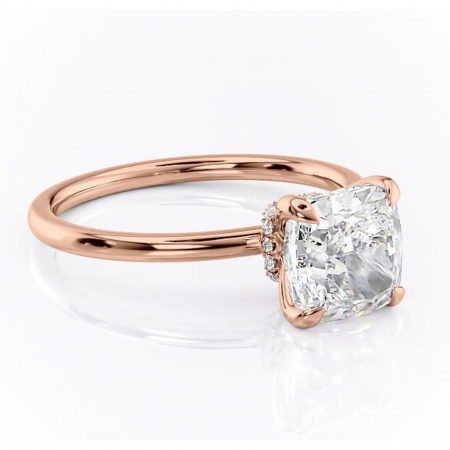 Pernă - Inel de logodnă Ophelia din aur Rose 18kt cu moissanite tăietură pernă – Solitar rafinată pentru profil înalt | Personalizează și configurează gratuit online