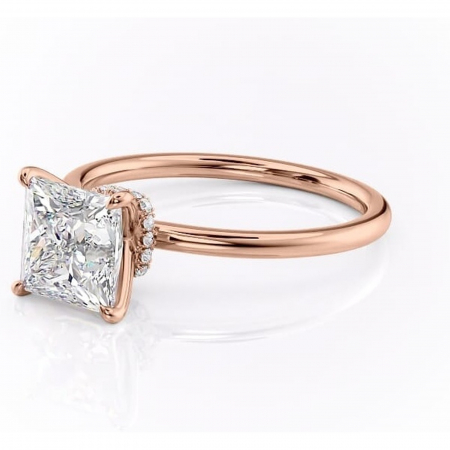 Inel de logodnă Ophelia din aur Rose 18kt cu moissanite tăietură princess – Solitar rafinată pentru profil înalt | Personalizează și configurează gratuit online [6]
