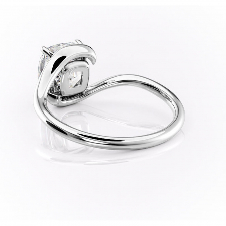 Inel de logodnă Orielle din aur Alb 14kt cu moissanite tăietură pernă – Solitar rafinată pentru profil mediu | Personalizează și configurează gratuit online [3]