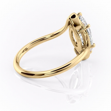 Inel de logodnă Orielle din aur Galben 14kt cu moissanite tăietură marquise – Solitar rafinată pentru profil mediu | Personalizează și configurează gratuit online [2]