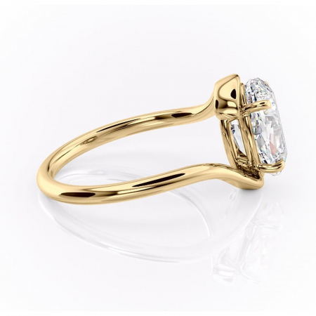 Inel de logodnă Orielle din aur Galben 14kt cu moissanite tăietură ovală – Solitar rafinată pentru profil mediu | Personalizează și configurează gratuit online [1]