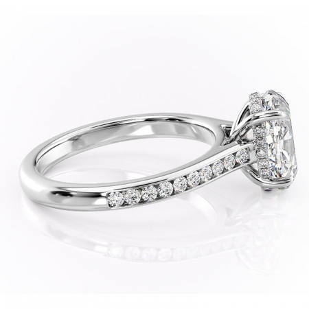 Inel de logodnă Perla din aur Alb 14kt cu moissanite tăietură ovală – Montură cu canal rafinată pentru profil înalt | Personalizează și configurează gratuit online [1]