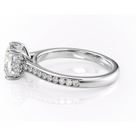 Inel de logodnă Perla din aur Alb 18kt cu moissanite tăietură pernă – Montură cu canal rafinată pentru profil înalt | Personalizează și configurează gratuit online [5]