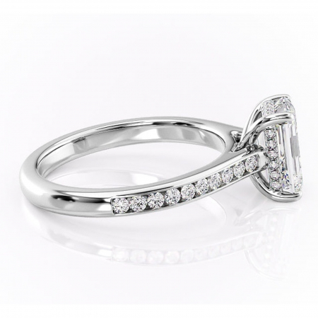 Inel de logodnă Perla din aur Alb 14kt cu moissanite tăietură smarald – Montură cu canal rafinată pentru profil înalt | Personalizează și configurează gratuit online [1]