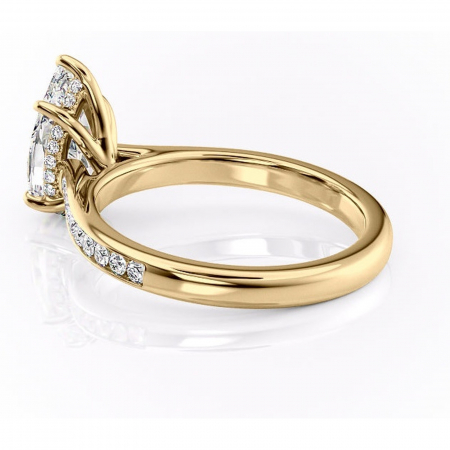 Inel de logodnă Perla din aur Galben 18kt cu moissanite tăietură pară – Montură cu canal rafinată pentru profil înalt | Personalizează și configurează gratuit online [4]