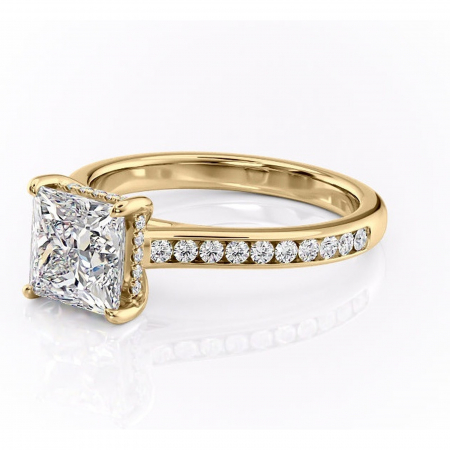 Inel de logodnă Perla din aur Galben 14kt cu moissanite tăietură princess – Montură cu canal rafinată pentru profil înalt | Personalizează și configurează gratuit online [6]