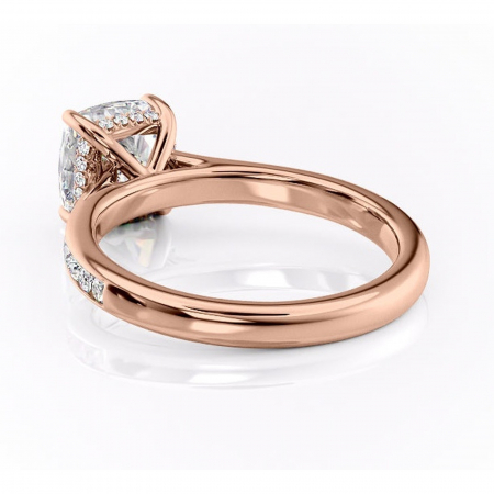 Inel de logodnă Perla din aur Rose 14kt cu moissanite tăietură pernă – Montură cu canal rafinată pentru profil înalt | Personalizează și configurează gratuit online [3]
