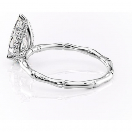 Inel de logodnă Poppy din aur Alb 14kt cu moissanite tăietură pară – Solitar rafinată pentru profil înalt | Personalizează și configurează gratuit online [4]