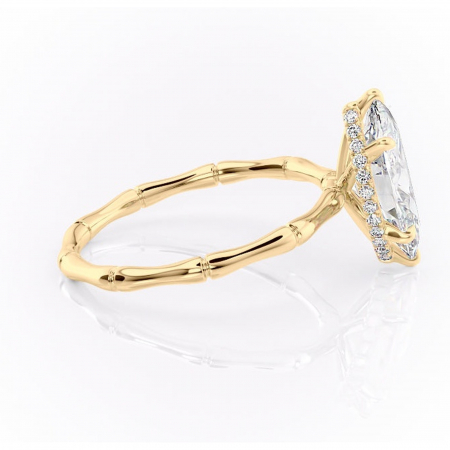 Inel de logodnă Poppy din aur Galben 14kt cu moissanite tăietură marquise – Solitar rafinată pentru profil înalt | Personalizează și configurează gratuit online [1]