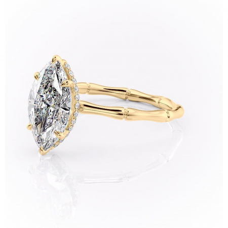 Inel de logodnă Poppy din aur Galben 14kt cu moissanite tăietură marquise – Solitar rafinată pentru profil înalt | Personalizează și configurează gratuit online [6]