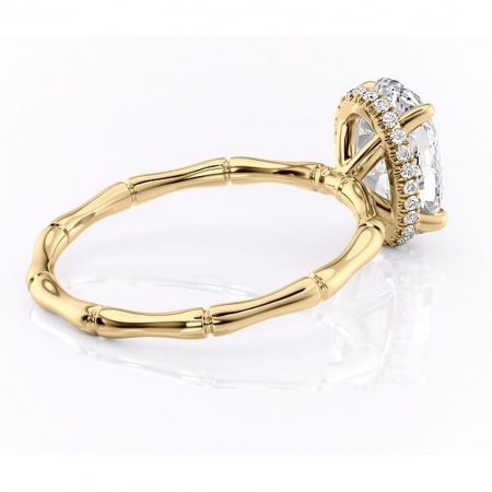 Inel de logodnă Poppy din aur Galben 18kt cu moissanite tăietură ovală – Solitar rafinată pentru profil înalt | Personalizează și configurează gratuit online [2]