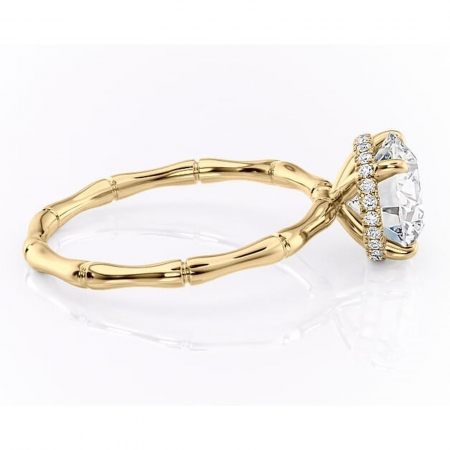 Inel de logodnă Poppy din aur Galben 14kt cu moissanite tăietură rotundă – Solitar rafinată pentru profil înalt | Personalizează și configurează gratuit online [1]