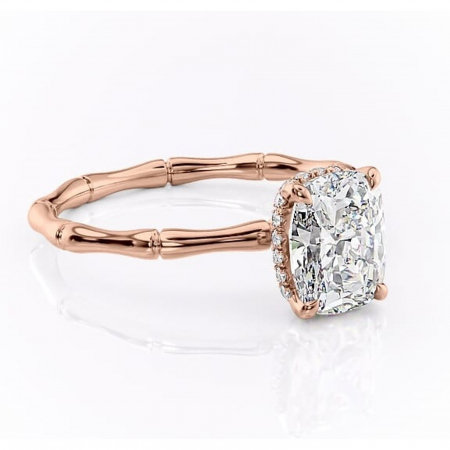 Aur roz - Inel de logodnă Poppy din aur Rose 14kt cu moissanite tăietură asscher – Solitar rafinată pentru profil înalt | Personalizează și configurează gratuit online