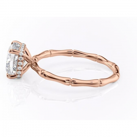 Inel de logodnă Poppy din aur Rose 18kt cu moissanite tăietură pernă – Solitar rafinată pentru profil înalt | Personalizează și configurează gratuit online [5]