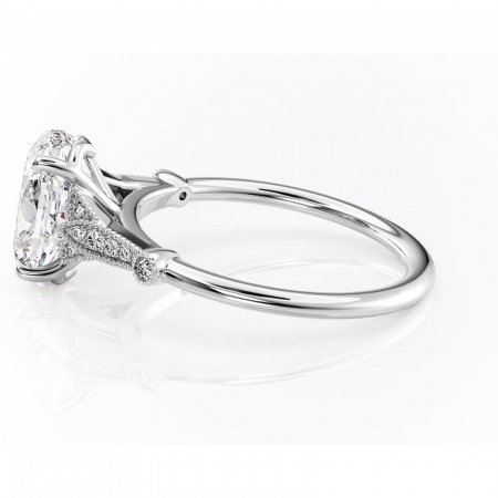 Inel de logodnă Quartzelle din aur Alb 14kt cu moissanite tăietură ovală – Pietre laterale rafinată pentru profil înalt | Personalizează și configurează gratuit online [5]