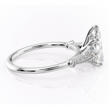 Inel de logodnă Quartzelle din aur Alb 14kt cu moissanite tăietură pară – Pietre laterale rafinată pentru profil înalt | Personalizează și configurează gratuit online [1]