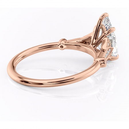 Inel de logodnă Quartzelle din aur Rose 14kt cu moissanite tăietură pară – Pietre laterale rafinată pentru profil înalt | Personalizează și configurează gratuit online [2]