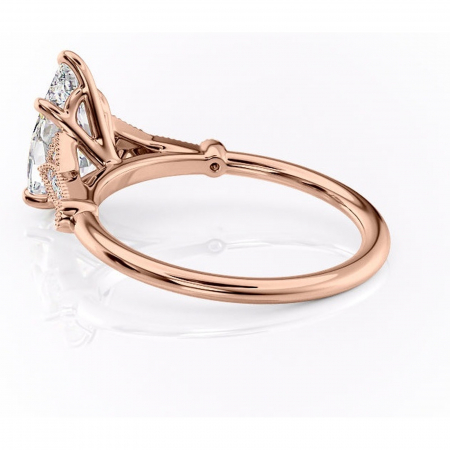 Inel de logodnă Quartzelle din aur Rose 14kt cu moissanite tăietură pară – Pietre laterale rafinată pentru profil înalt | Personalizează și configurează gratuit online [4]