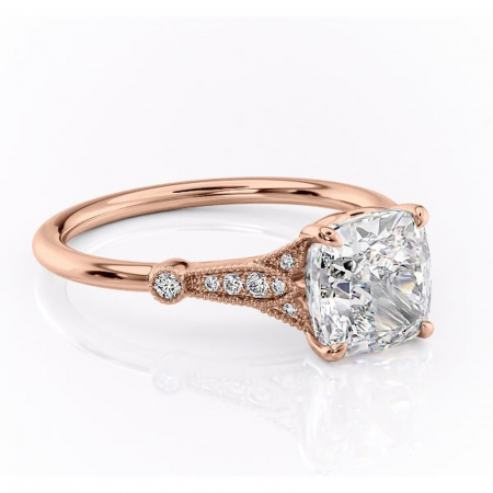 Pernă - Inel de logodnă Quartzelle din aur Rose 18kt cu moissanite tăietură pernă – Pietre laterale rafinată pentru profil înalt | Personalizează și configurează gratuit online