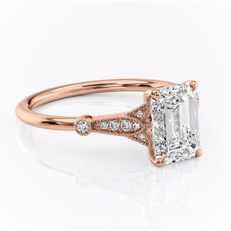 Smarald - Inel de logodnă Quartzelle din aur Rose 18kt cu moissanite tăietură smarald – Pietre laterale rafinată pentru profil înalt | Personalizează și configurează gratuit online